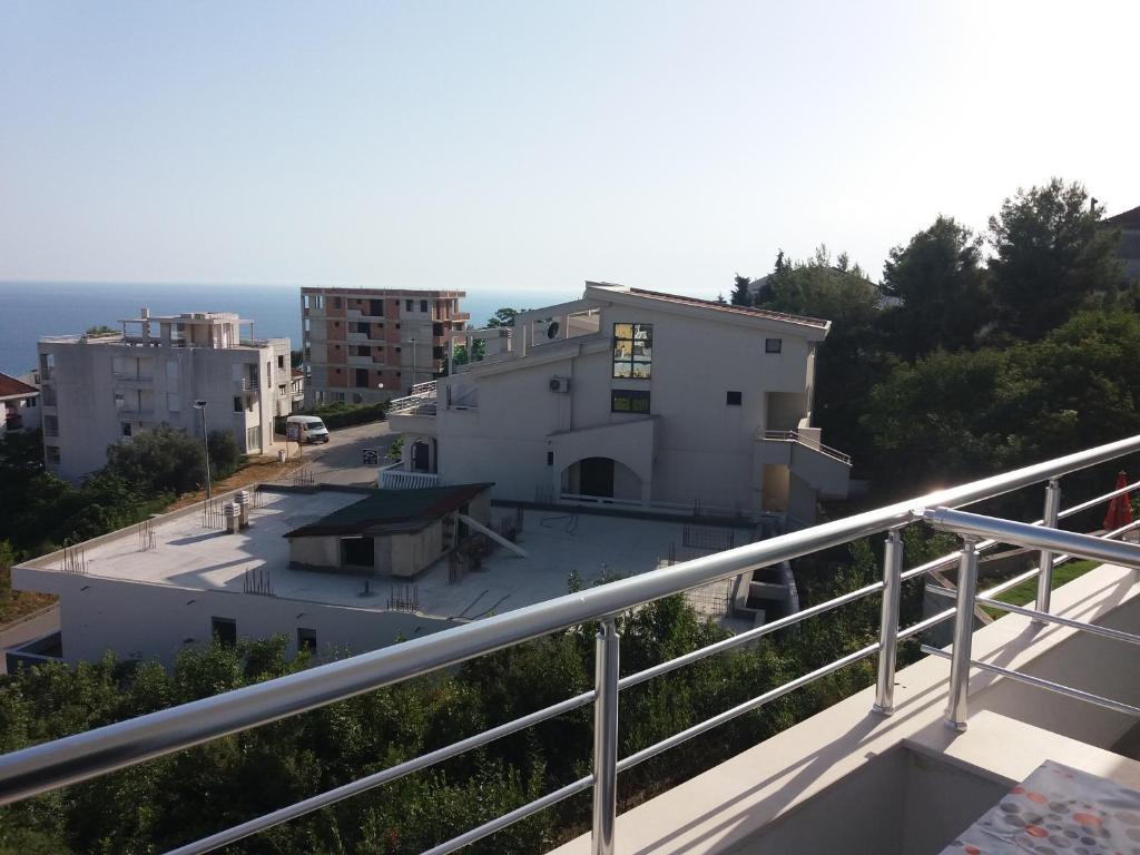 Ульцинь: Apartments Eki