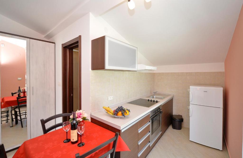 Доброта: Apartments Darko Kitic