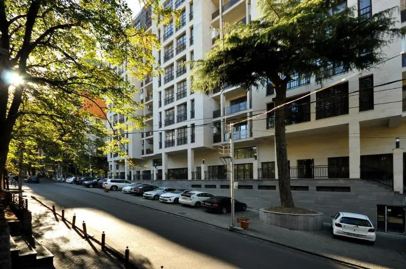 Тбилиси: BFG Suites Vera Residence