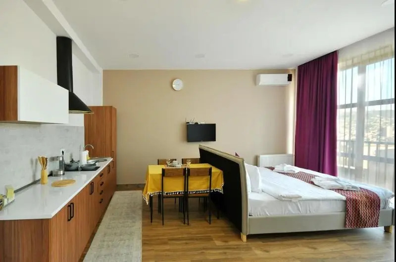 Тбилиси: BFG Suites Vera Residence