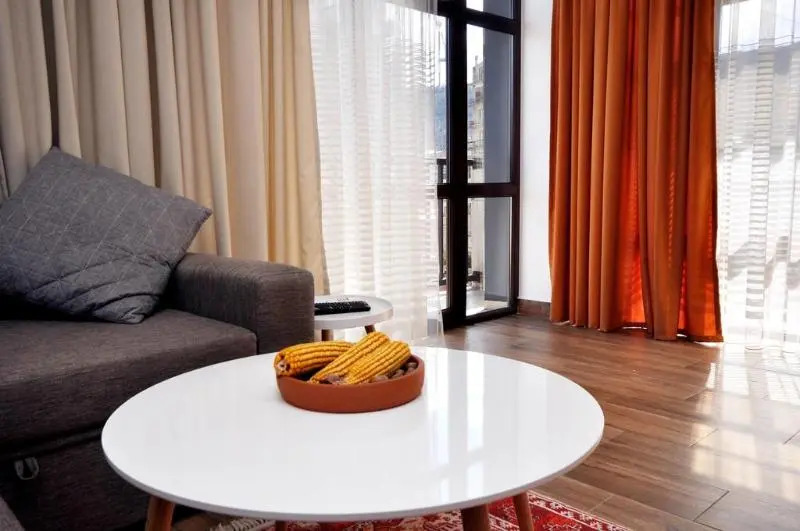 Тбилиси: BFG Suites Vera Residence