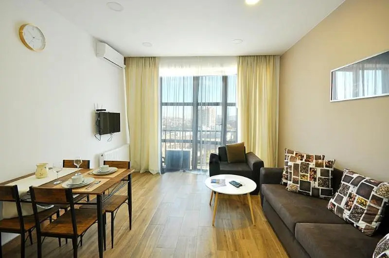 Тбилиси: BFG Suites Vera Residence