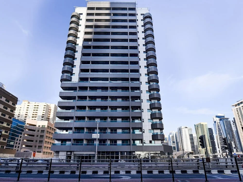 Дубай: OYO 144 Home Studio Sheikh Zayed View Apartments Marina