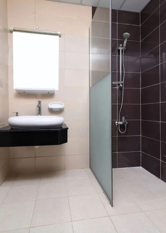 Дубай: OYO 144 Home Studio Sheikh Zayed View Apartments Marina