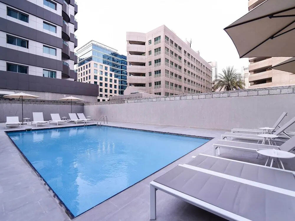Дубай: OYO 144 Home Studio Sheikh Zayed View Apartments Marina