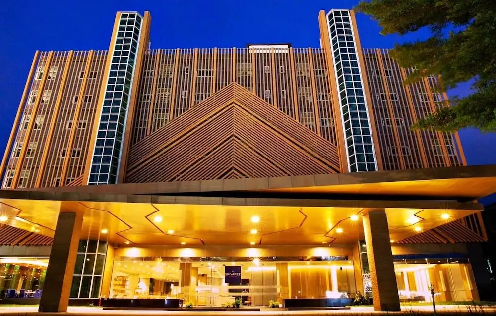 Банг Пхли: The Srivaree Airport Hotel