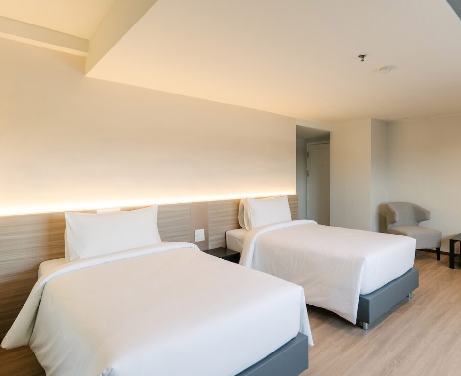 Банг Пхли: The Srivaree Airport Hotel