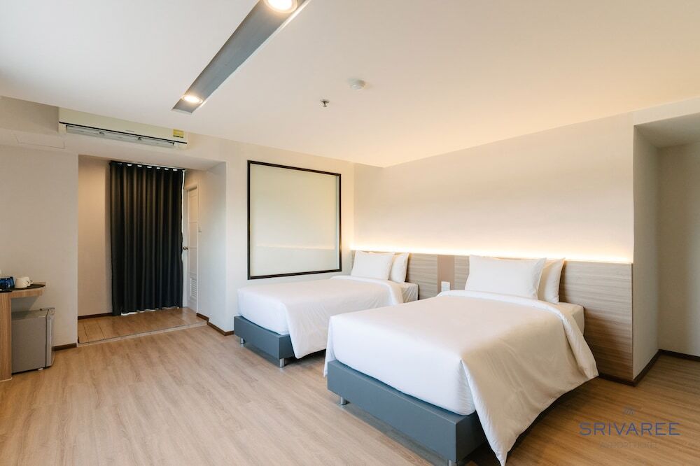 Банг Пхли: The Srivaree Airport Hotel