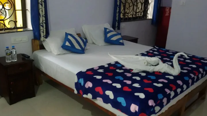 Арамбол: Swati Hotel