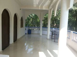 Арамбол: Swati Hotel
