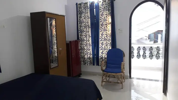 Арамбол: Swati Hotel