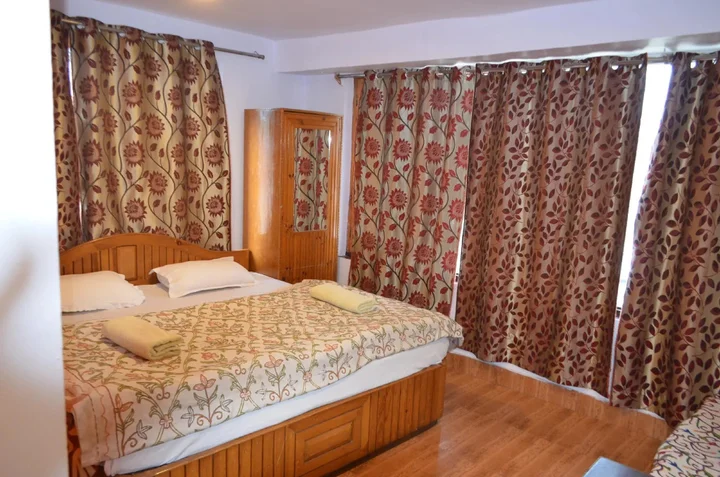 Пахалгам: Hotel Palestine