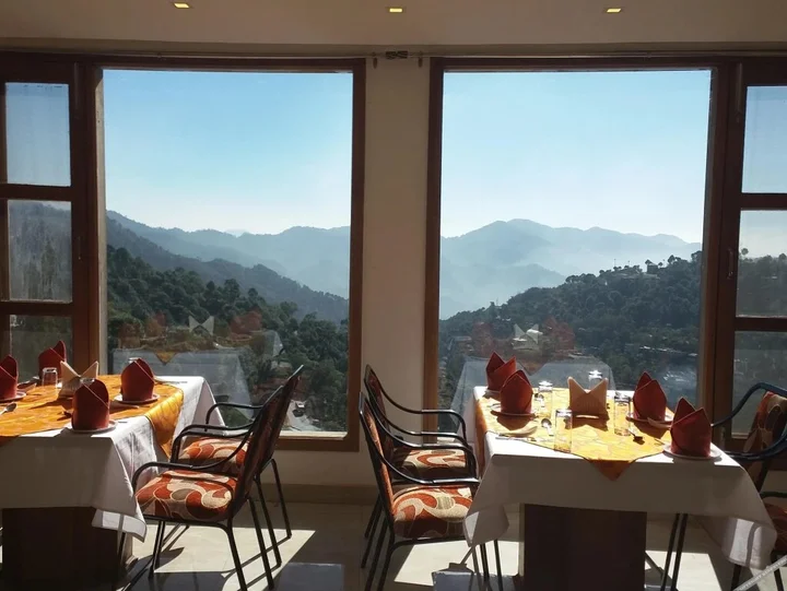 Казаули: Hotel Shivalik