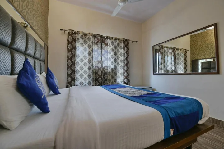 Дехрадун: Capital O 3695 Hotel Daichi