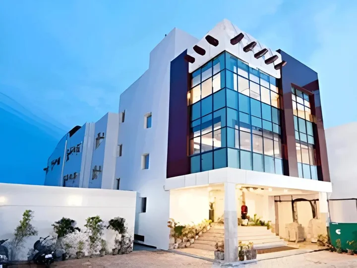Агра: Hotel Deviram Palace