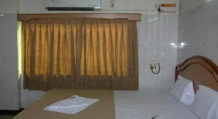 Тирупати: Durga Residency