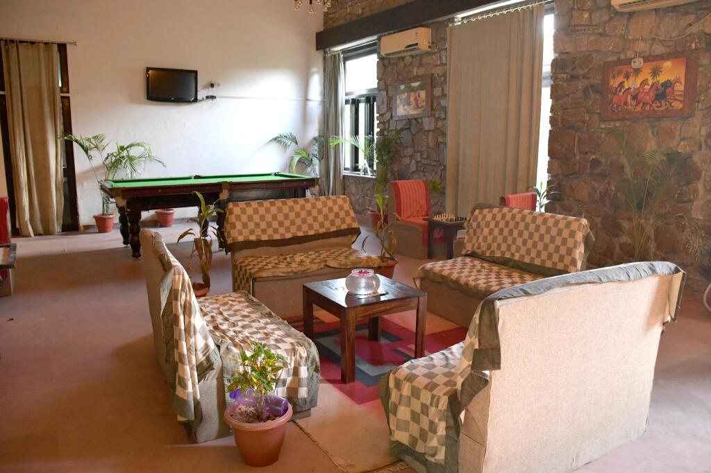 Савай-Мадхопур: Sultan Bagh Ranthambore
