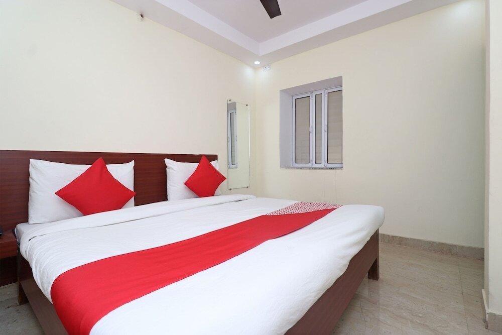 Праяградж: OYO Flagship 29219 Hotel Arjun