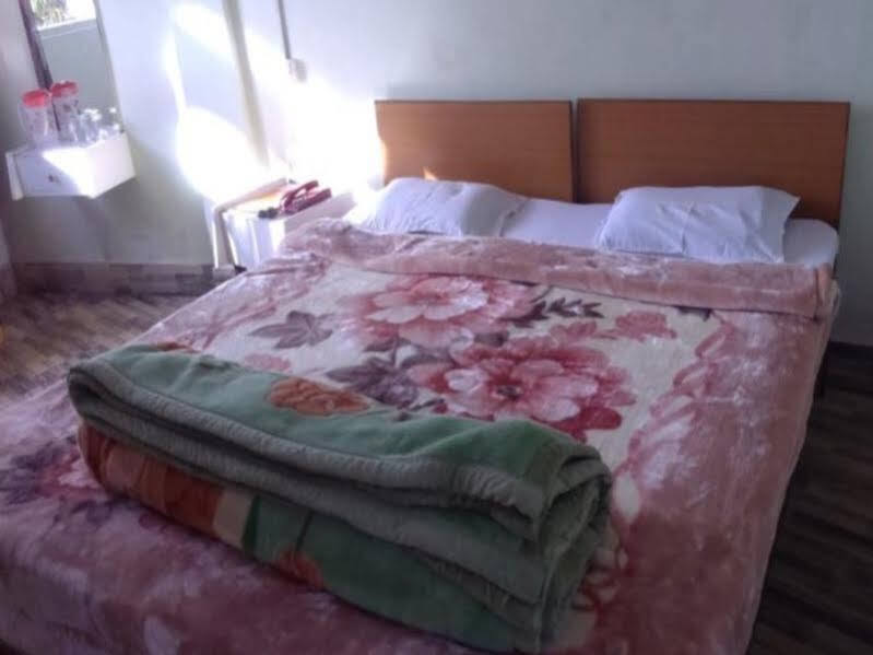 Дарджилинг: Hotel Shambala