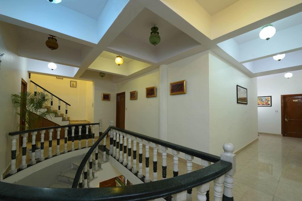 Удаипур: Hotel Empire Palace
