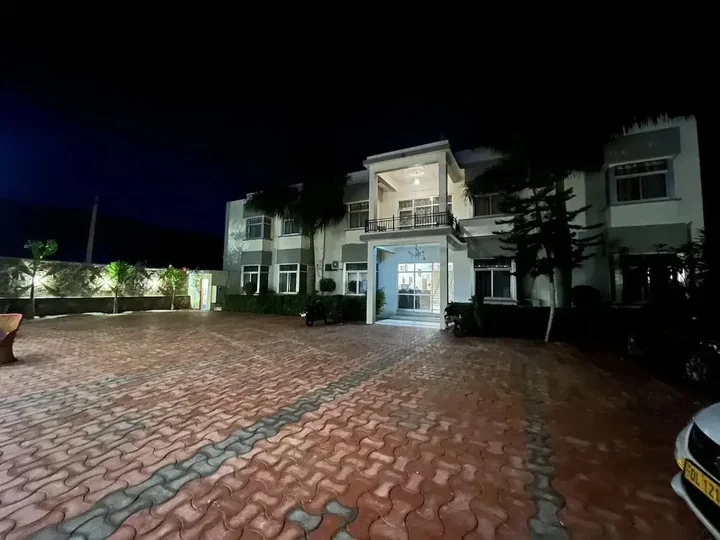 Пушкар: Pushkar Regency Resort
