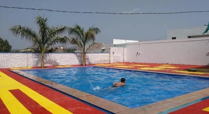 Пушкар: Pushkar Regency Resort