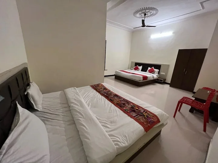 Пушкар: Pushkar Regency Resort