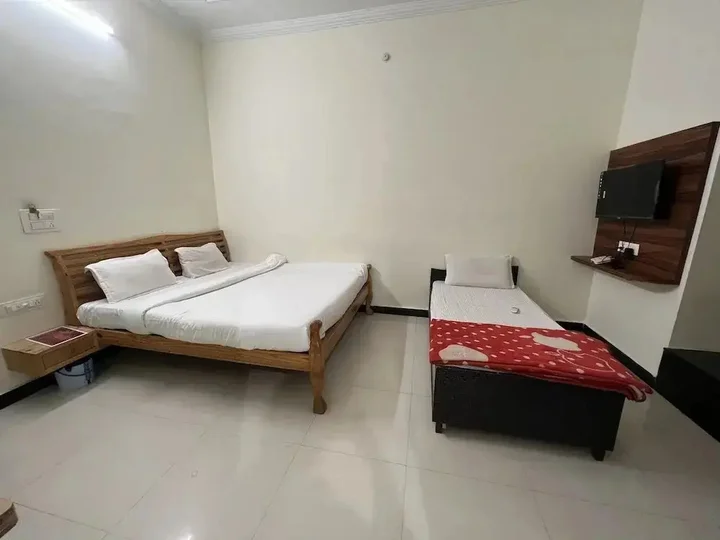 Пушкар: Pushkar Regency Resort