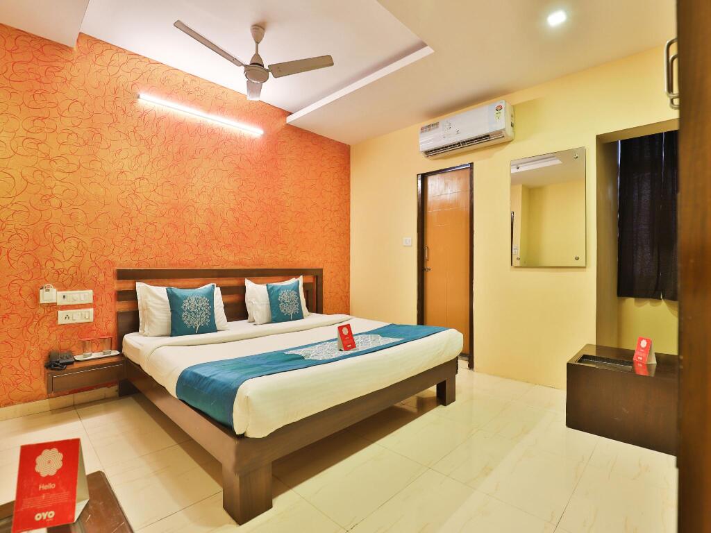 Вадодара: OYO 3444 Hotel Sunrise