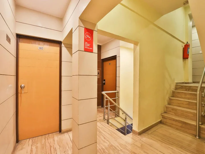 Вадодара: OYO 3444 Hotel Sunrise