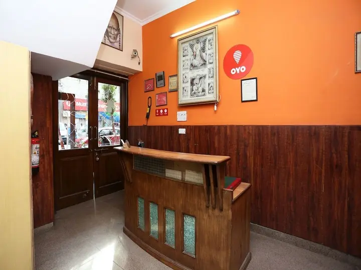 Нью-Дели: OYO Flagship 14164 Satwah 29