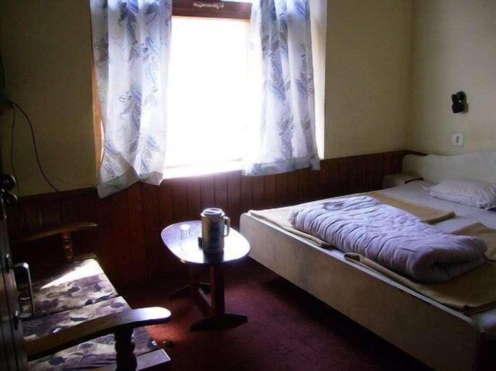 Куллу: Hotel Vikrant