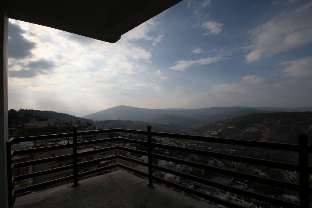 Сукха: Отель Shivalik Best Himalaya View In Almora
