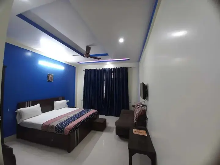 Вриндаван: Hotel Vrinda Palace