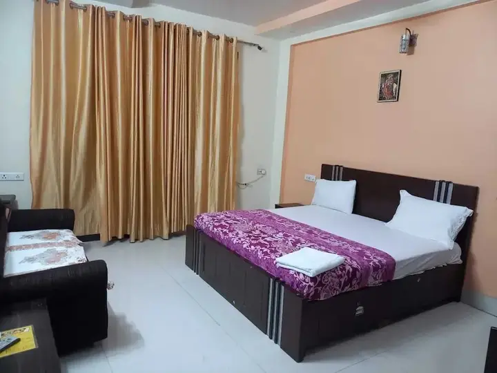 Вриндаван: Hotel Vrinda Palace