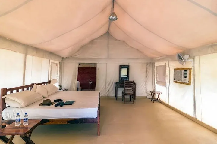 Бера: Varawal Jawai Leopard Safari Camp