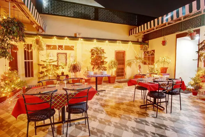 Джайпур: Hotel Jaisingh Palace