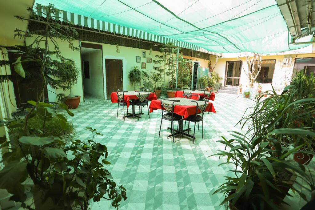 Джайпур: Hotel Jaisingh Palace