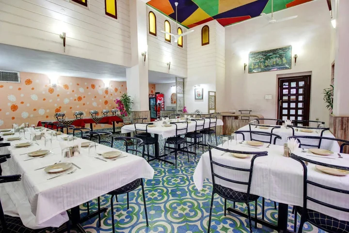 Джайпур: Hotel Jaisingh Palace