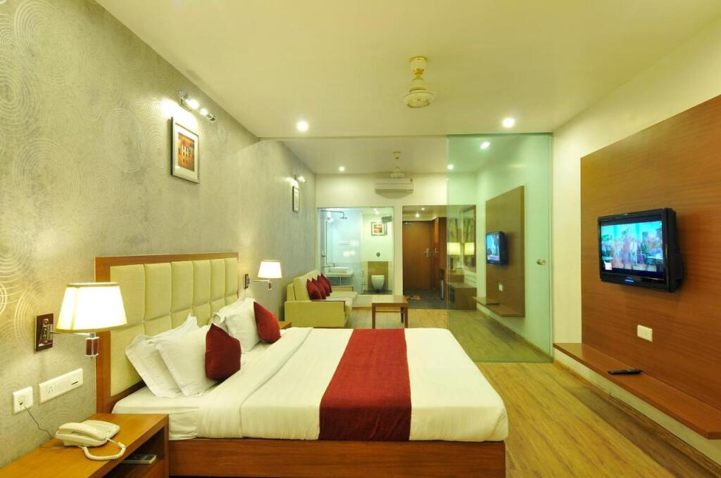 Райпур: Hotel Aditya