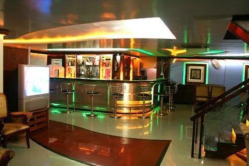 Райпур: Hotel Aditya