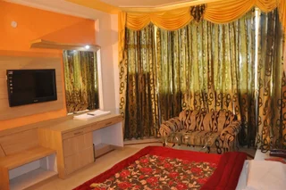Катра: Hotel Bhawani International