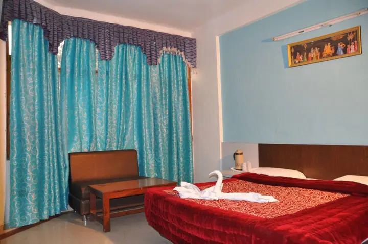 Катра: Hotel Bhawani International
