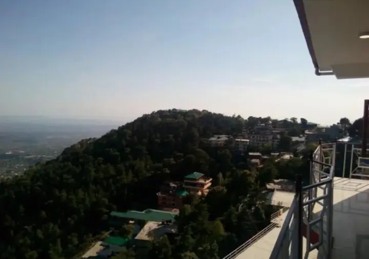 Дармсала: Deodar Villa
