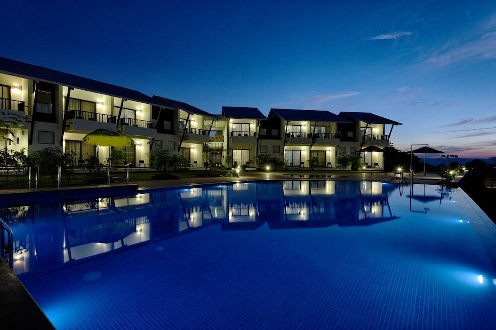 Нашик: Regenta Resort Soma Vine Village