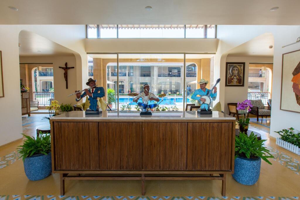 Marquis Beach Resort — фото 1