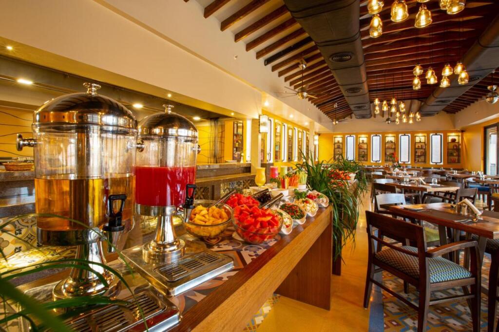 Кандолим: Marquis Beach Resort