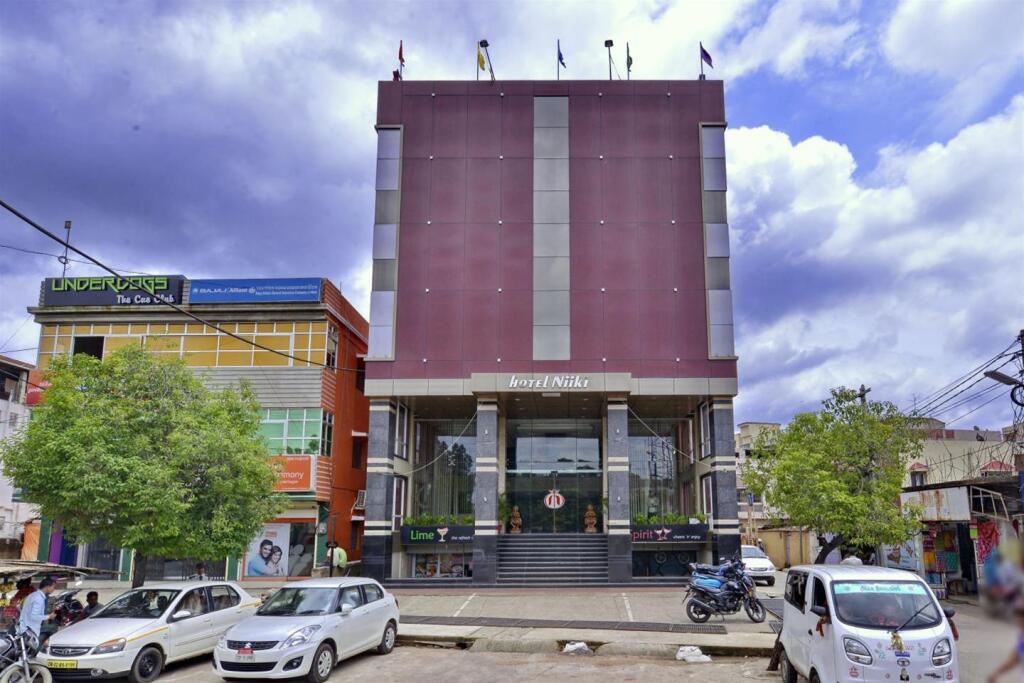 Самбалпур: Hotel Niiki