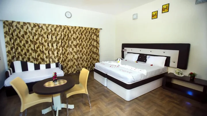 Салем: Happy Nest Resort