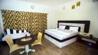 Салем: Happy Nest Resort